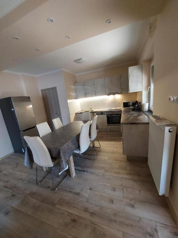 Istvan Apartmanok Keszthely Bagian luar foto